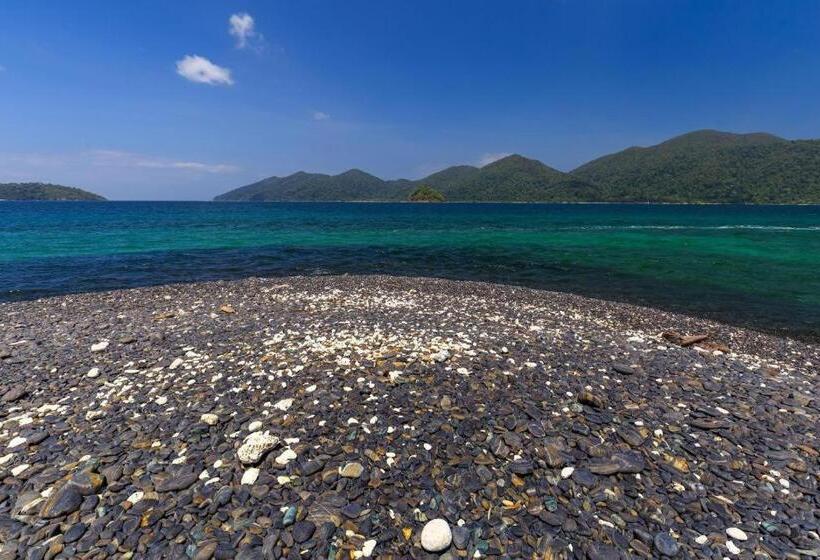 پانسیون Green View Beach Resort