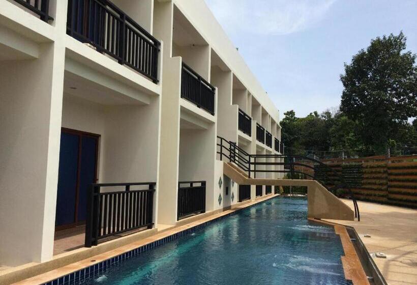 پانسیون Green View Beach Resort