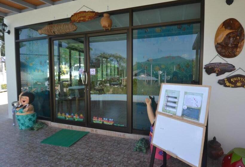 پانسیون Green View Beach Resort