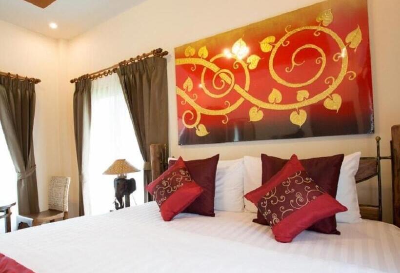 استراحتگاه Papai Country Lodge Sha