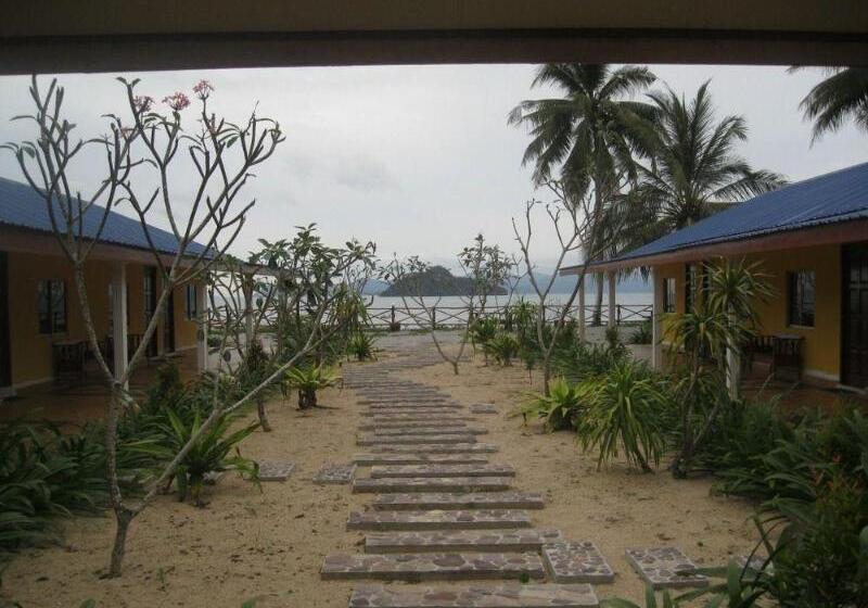 Tanjung Puteri Motel
