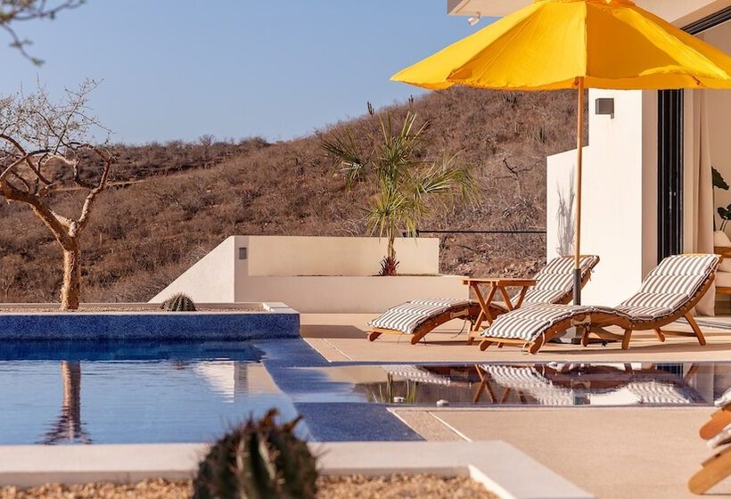 مبيت وإفطار Villa Damiana Luxury