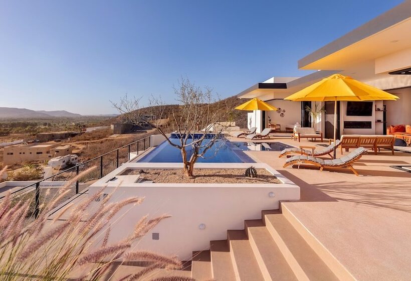 مبيت وإفطار Villa Damiana Luxury