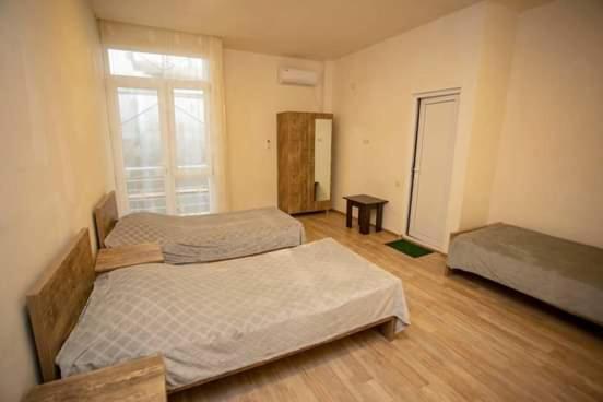 تختخواب و صبحانه White Kobuleti