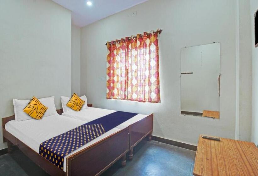 فندق Spot On 811891  Shepherds Boarding And Lodging