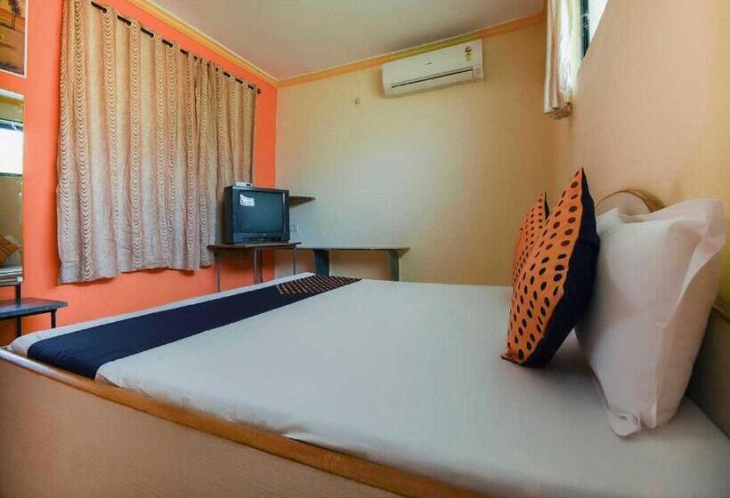 فندق Oyo Flagship 81136 Renuka Lodging And Boarding