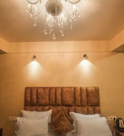 בית מלון כפרי King S Bridge Suites & Spa