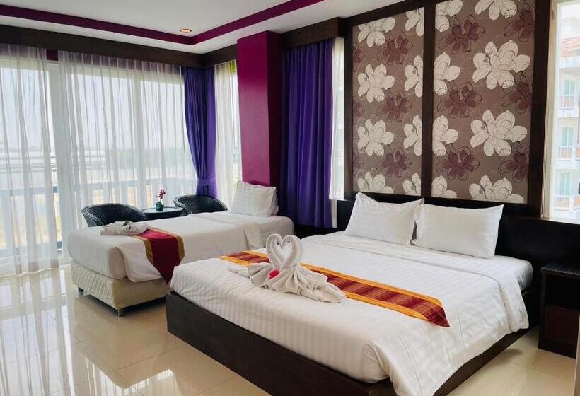 酒店 The Sand Beach Pattaya