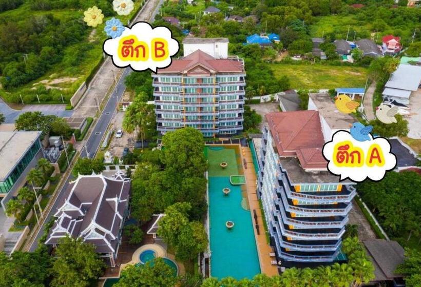 酒店 The Sand Beach Pattaya