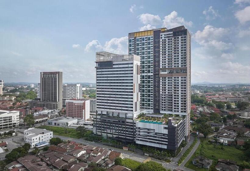 هتل Courtyard By Marriott Melaka