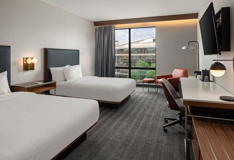 هتل Courtyard By Marriott St Paul Downtown