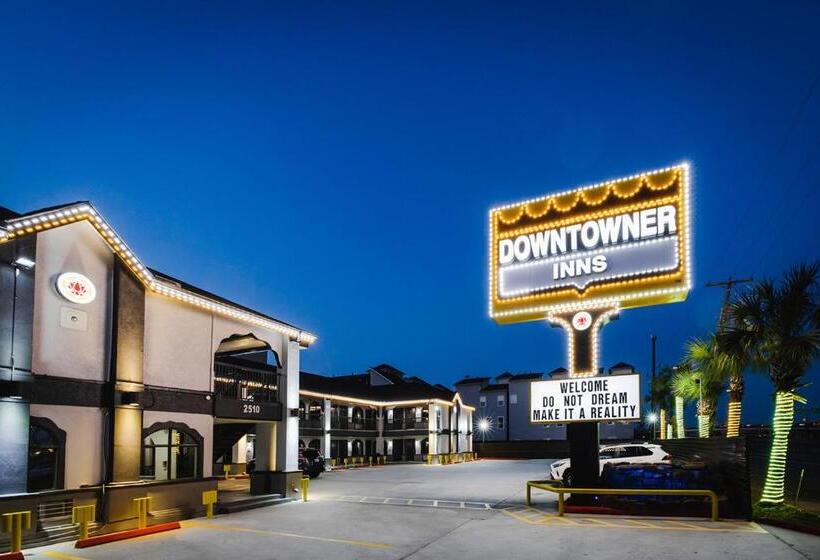 هتل Downtowner Inns   Houston Downtown & Convention Center