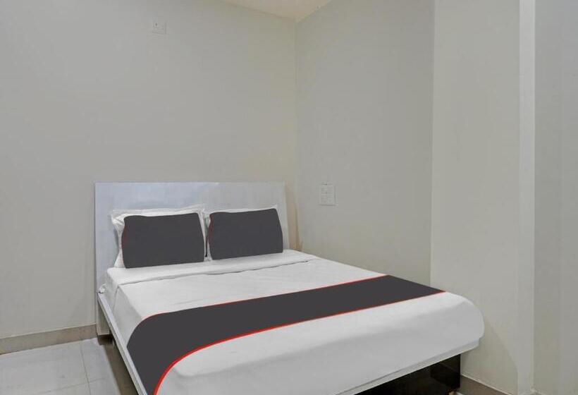 בית מלון כפרי Collection O Brahma Residency