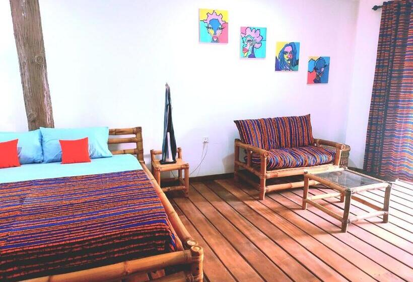 فندق Blue Palm Resort Ghana