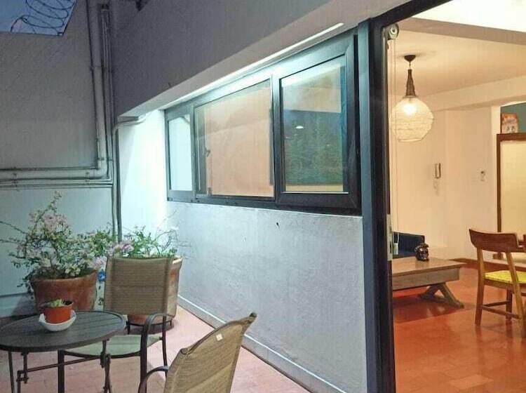 هتل Cozana Guest House