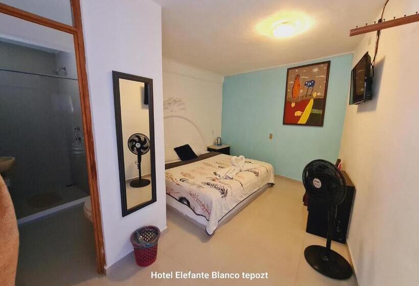 Pansiyon Hostal Del Elefante