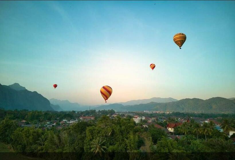 هاستل Queens Hotel Mountain View