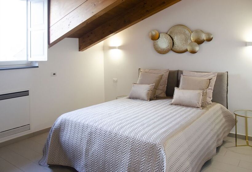 민박 Donna Elena Rooms