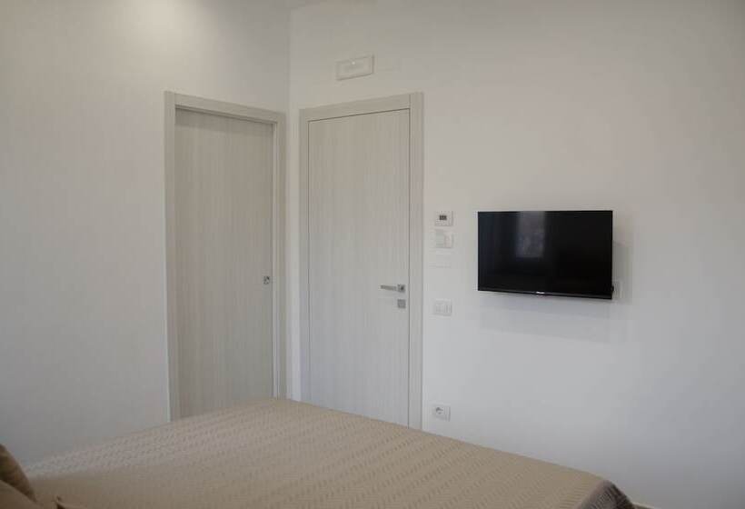 민박 Donna Elena Rooms