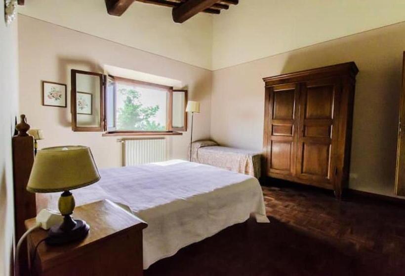 فندق Agriturismo La Castellina