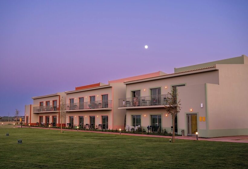 هتل Vila Gale Nep Kids