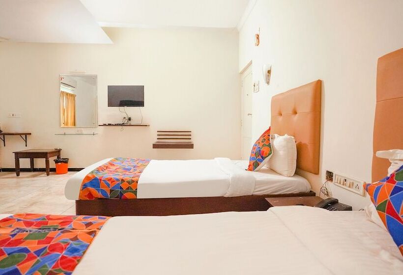 בית מלון כפרי Fabexpress Planet Grande