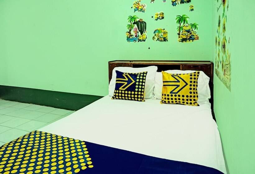 فندق Spot On 92400 Dhaha Penginapan House Syariah