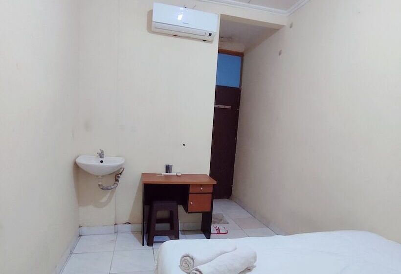 Pensão Kost Griya Asri By Ecommerceloka