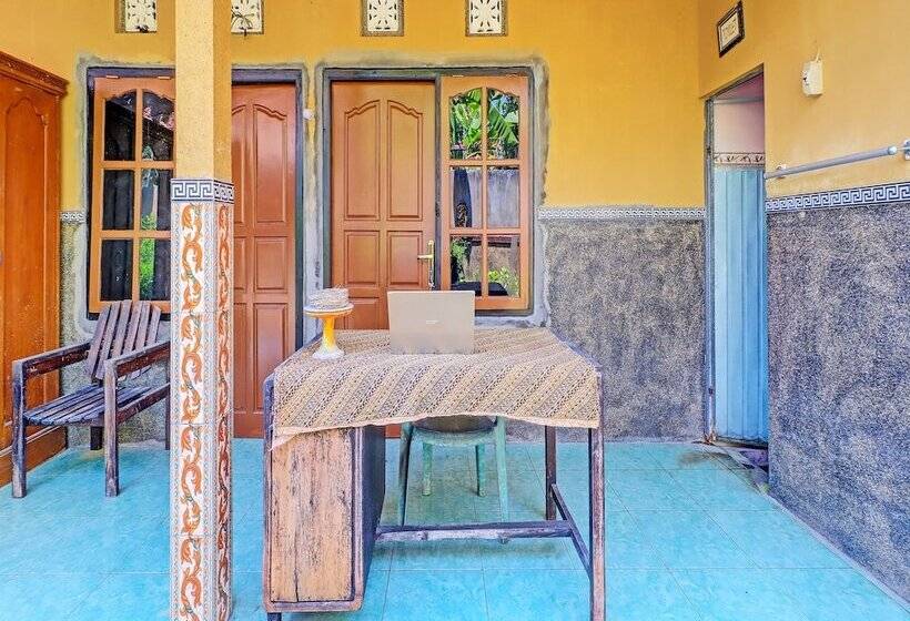Spot On 92399 Hotel Sekar Jagat Near Pantai Baluk Rening