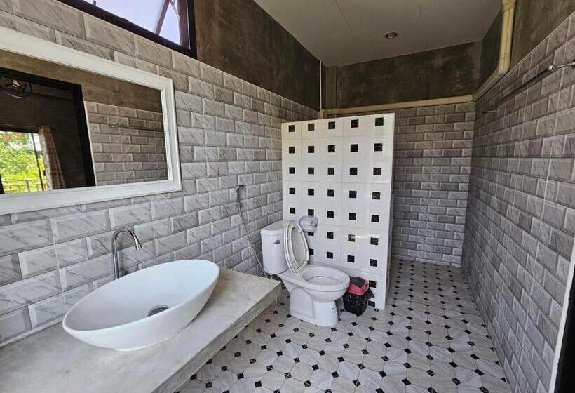 酒店 ไร่ปาริชาติ