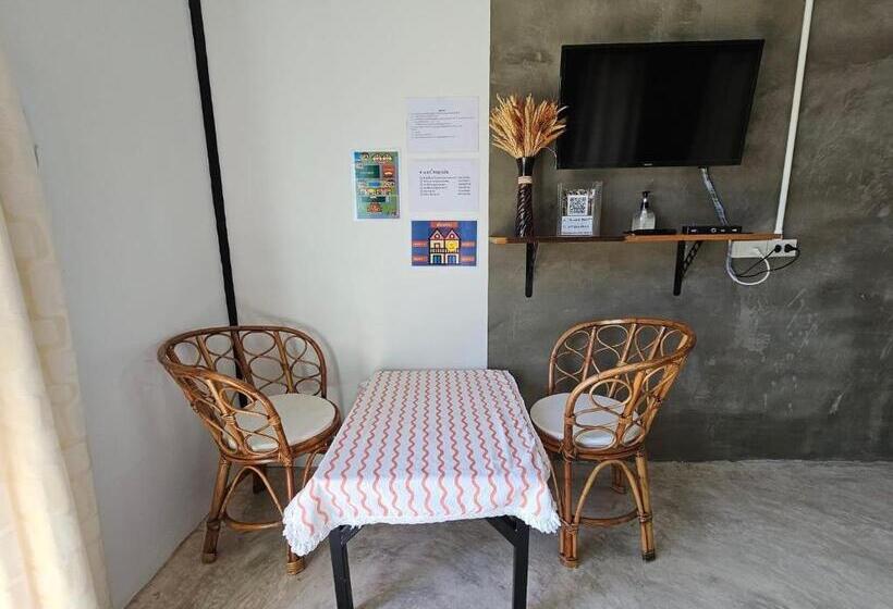 酒店 ไร่ปาริชาติ