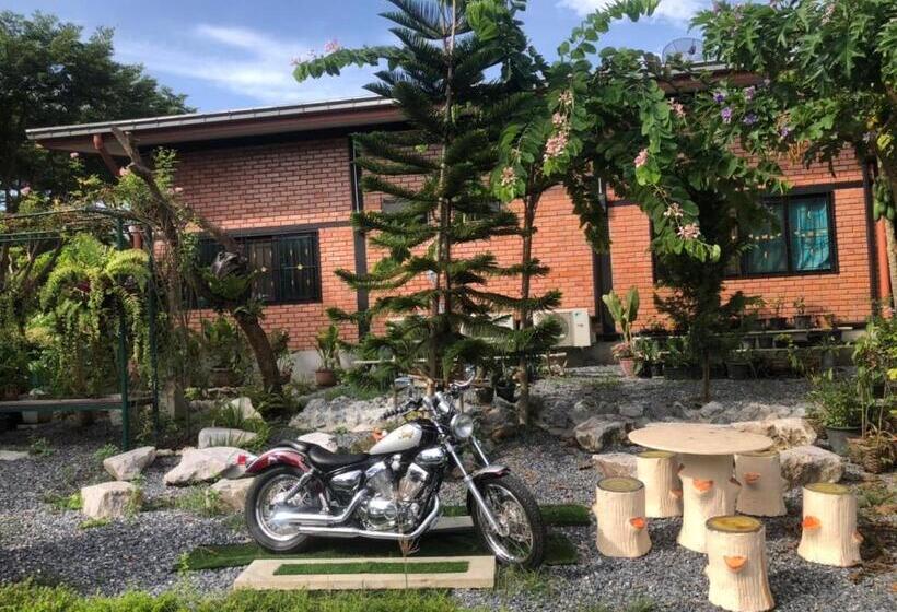 酒店 ไร่ปาริชาติ