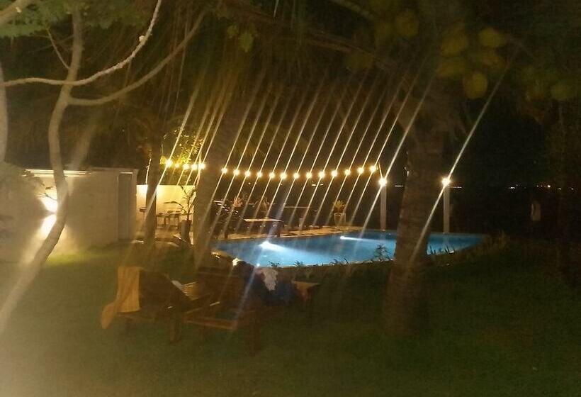 酒店 Hiru Lagoon Negombo