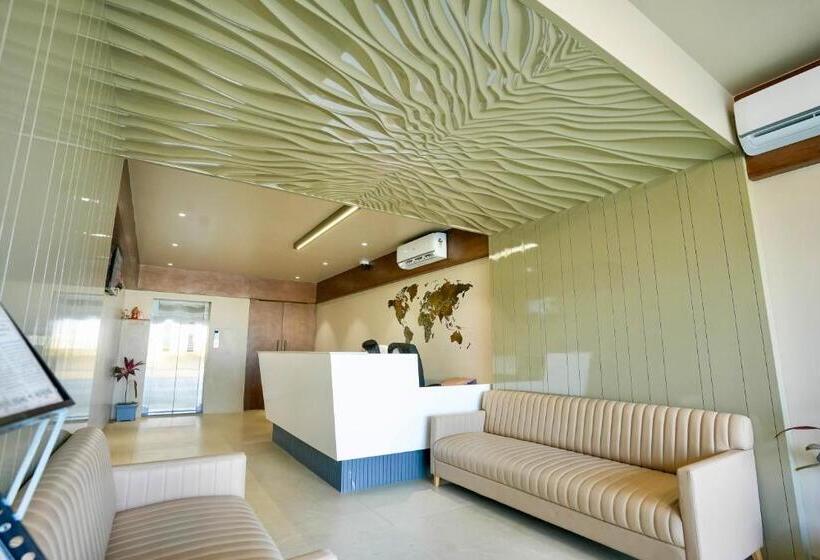 호텔 Sparsh Inn