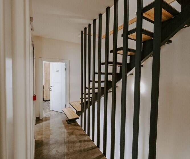 בית מלון כפרי Umbelo Suites Dalyan