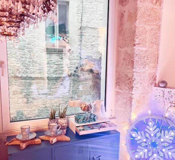 مبيت وإفطار Hydria Guest House Art Gallery