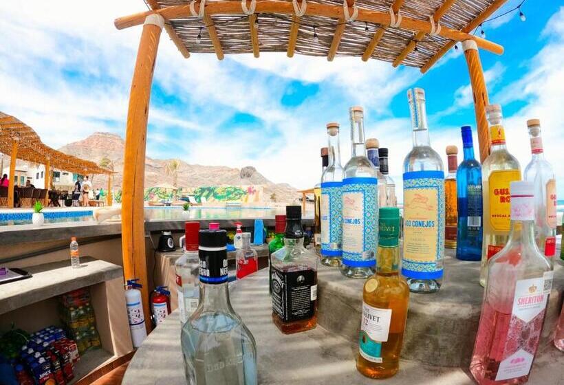 هتل Casalabastilla