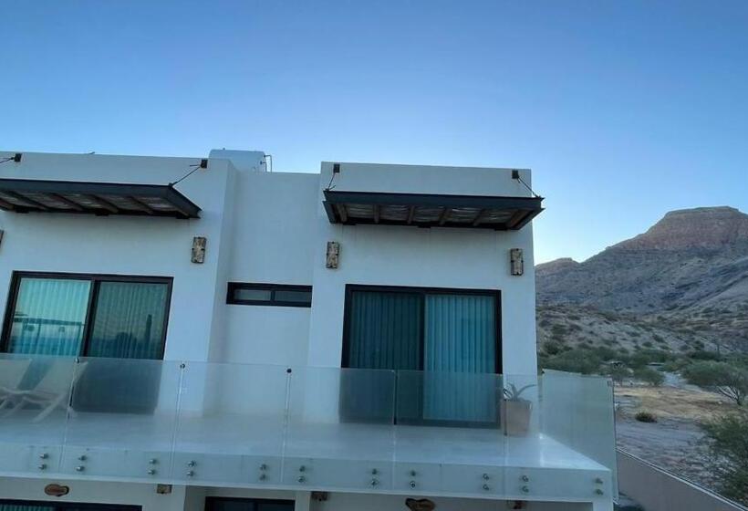 هتل Casalabastilla