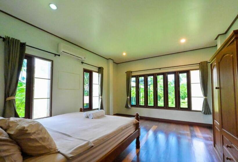 پانسیون Poowadee Resort