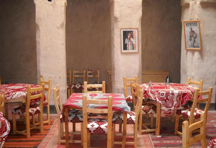 הוסטל Chez Yacob Tamnougalt