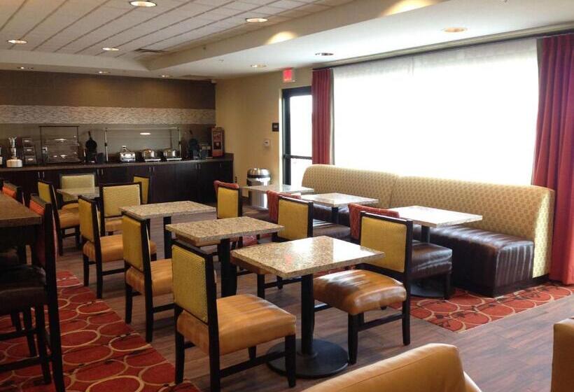 호텔 Wyndham Garden Lancaster Ca