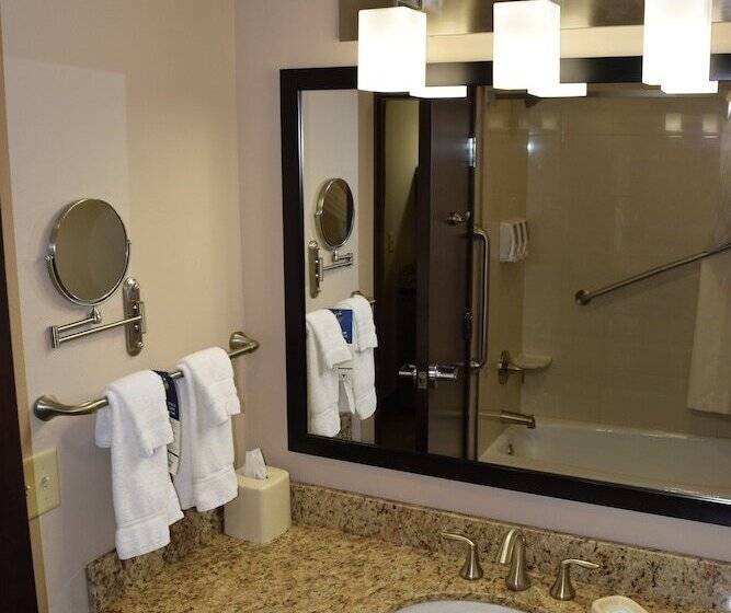 בית מלון כפרי Best Western Plus Havre Inn & Suites