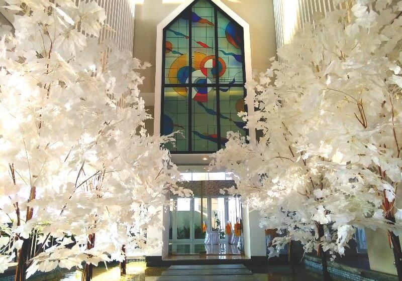 هتل Swiss Belcourt Bogor