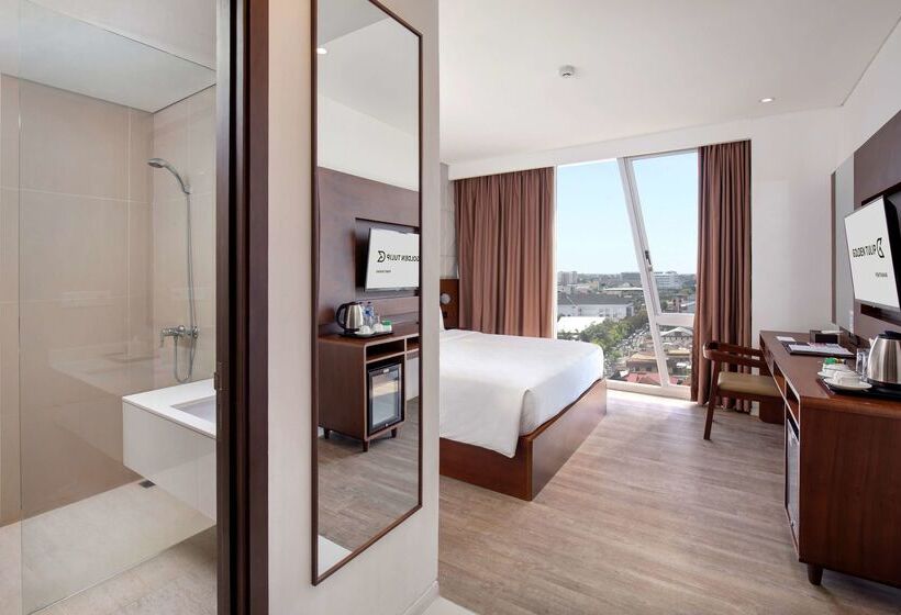 هتل Golden Tulip Pontianak