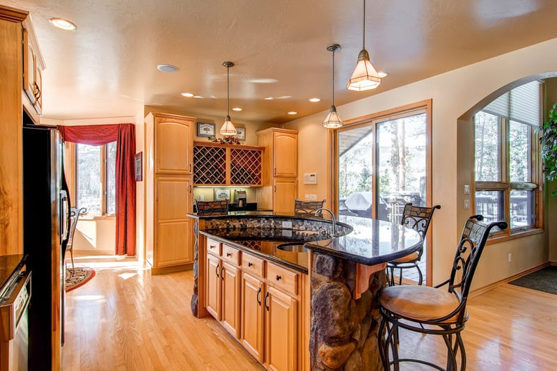 هتل Highlands Ridge Retreat By Pinnacle Lodging