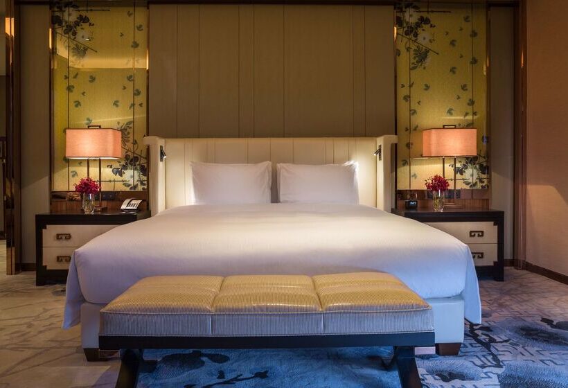 فندق Hilton Urumqi