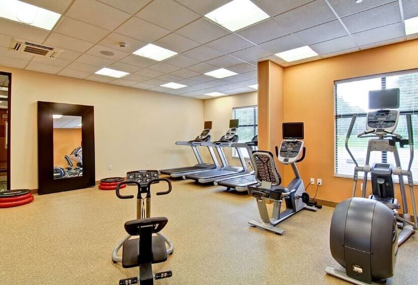 בית מלון כפרי Homewood Suites By Hilton Clifton Park