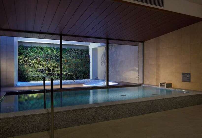 Mitsui Garden Hotel Osaka Premier