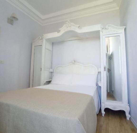 فندق Oviv Dimora Del Borgo
