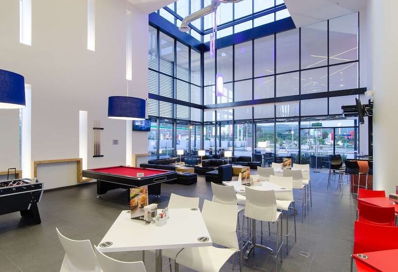 هتل Ramada Encore By Wyndham San Luis Potosi